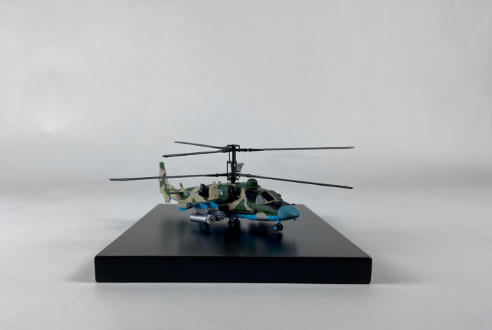 Вертолет Аллигатор - фото